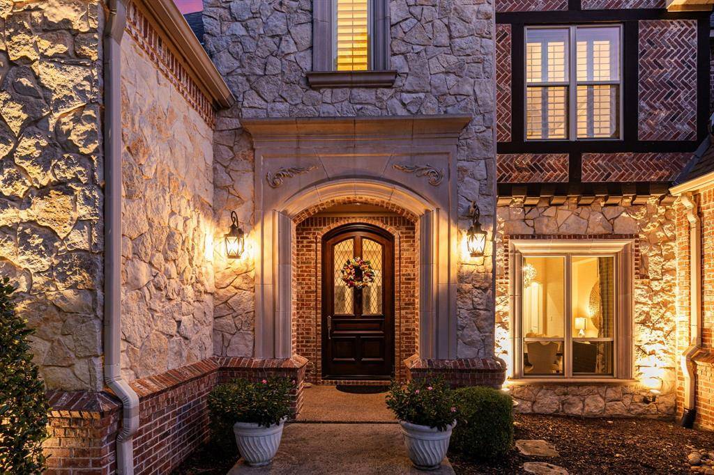 3001 LOCH MEADOW Court, Southlake, TX 76092