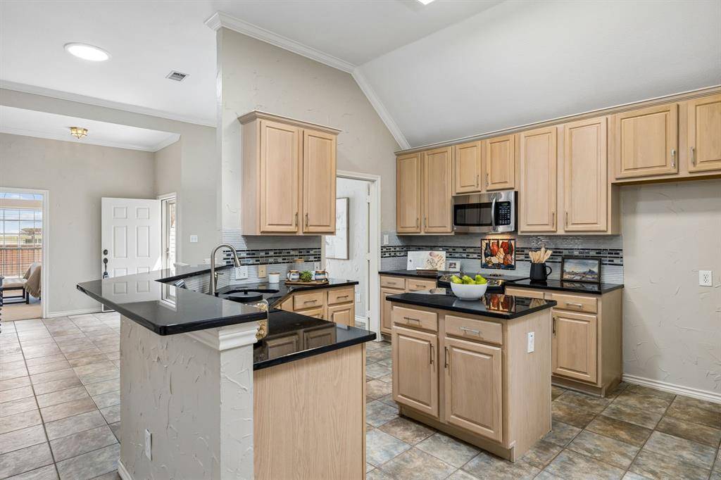 3068 Sawtooth Drive, Plano, TX 75025
