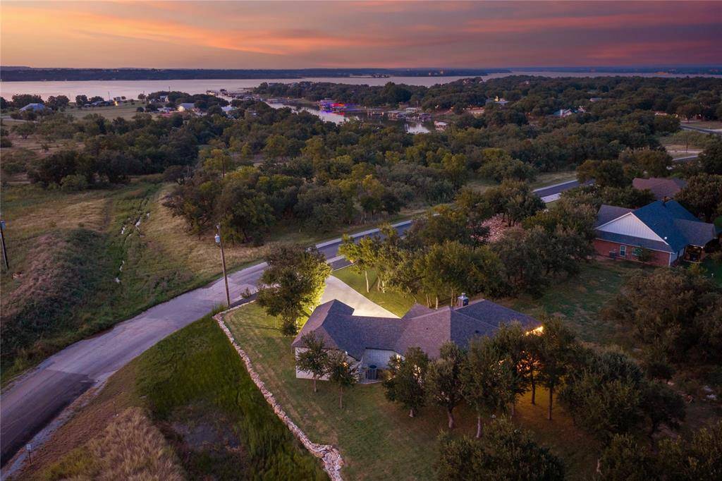 7274 Feather Bay Boulevard, Brownwood, TX 76801