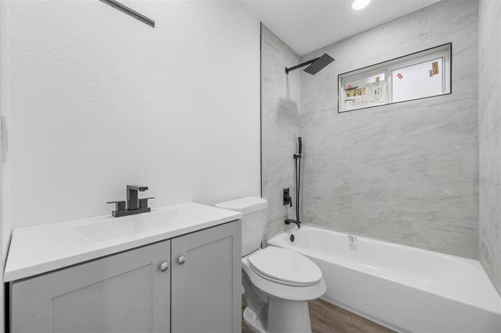 2202 Major Drive, Dallas, TX 75227