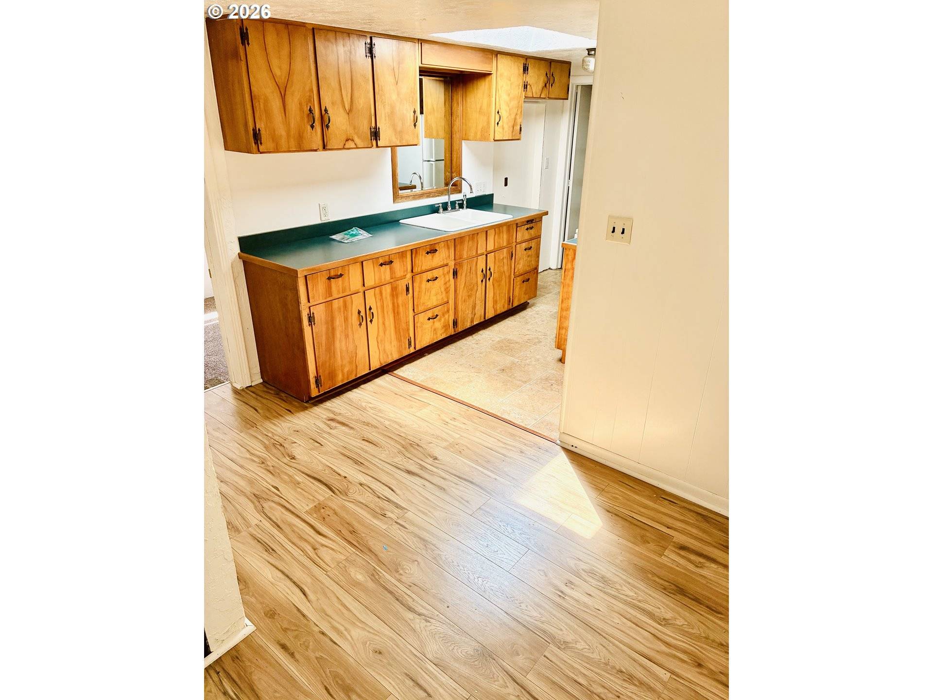 328 E FIFTH AVE, Sutherlin, OR 97479