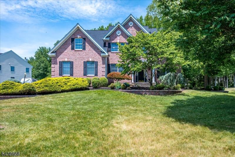 21 Courtside Ln, South Brunswick Twp., NJ 08540