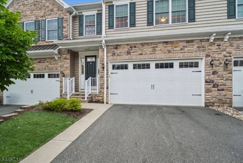 21 Fillmore Drive, Morris Twp., NJ 07960