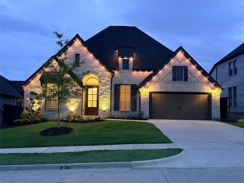 2209 Moore Valley Drive, Mckinney, TX 75071