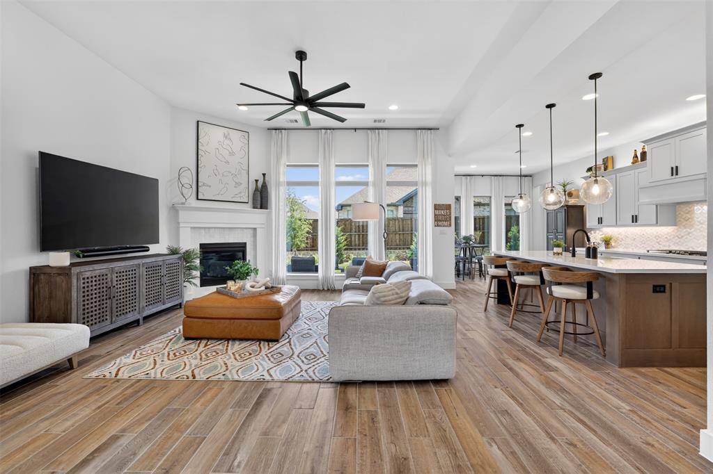 2209 Moore Valley Drive, Mckinney, TX 75071