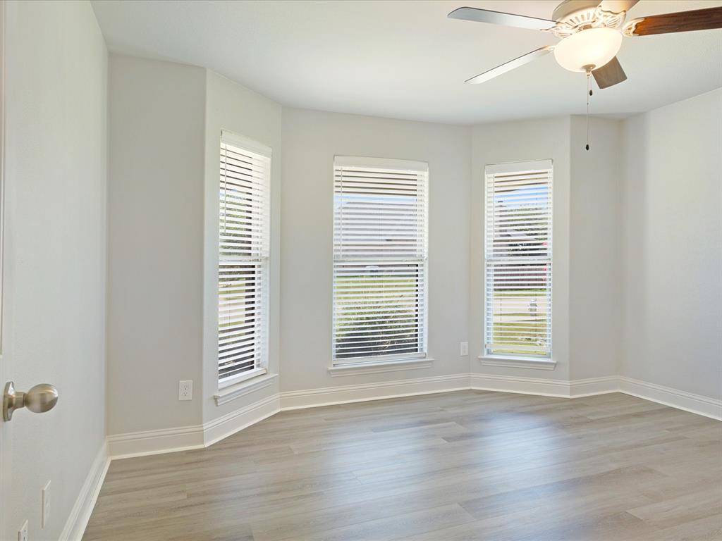1105 Del Mar Drive, Sherman, TX 75092