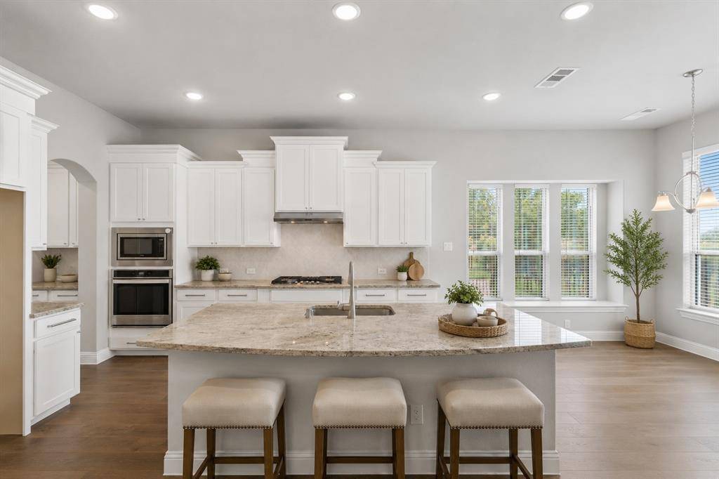 138 Spanish Bluebell Drive, Wylie, TX 75098