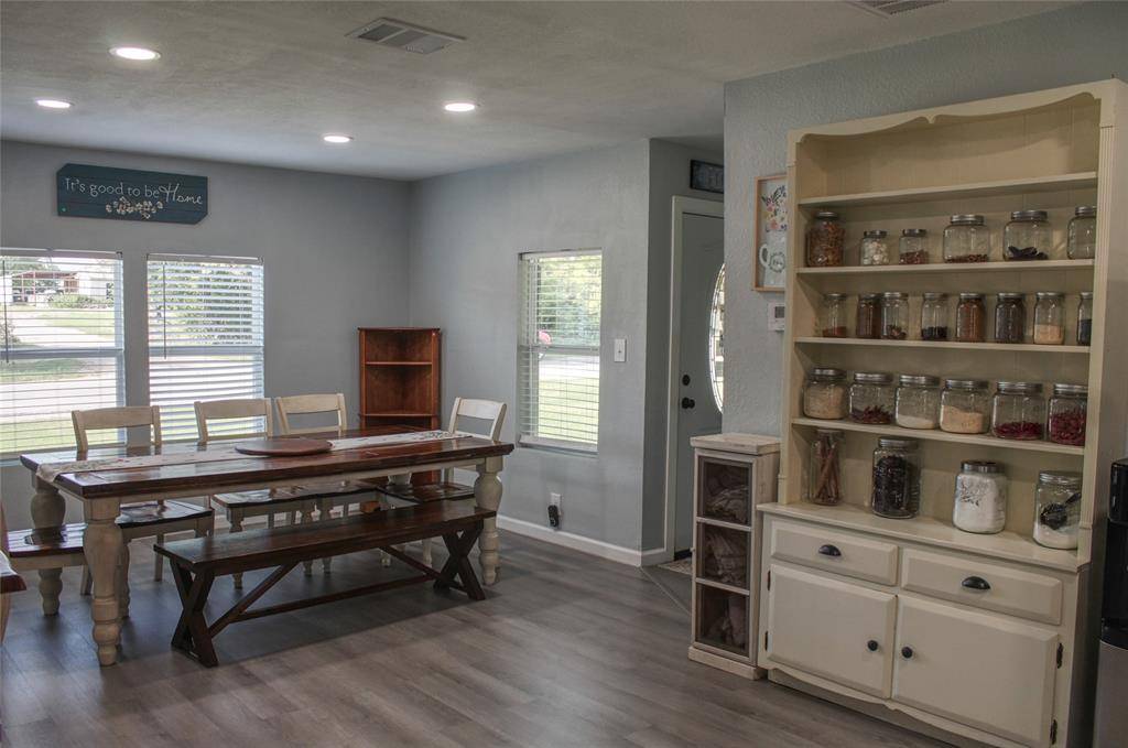 941 Central Street, Albany, TX 76430