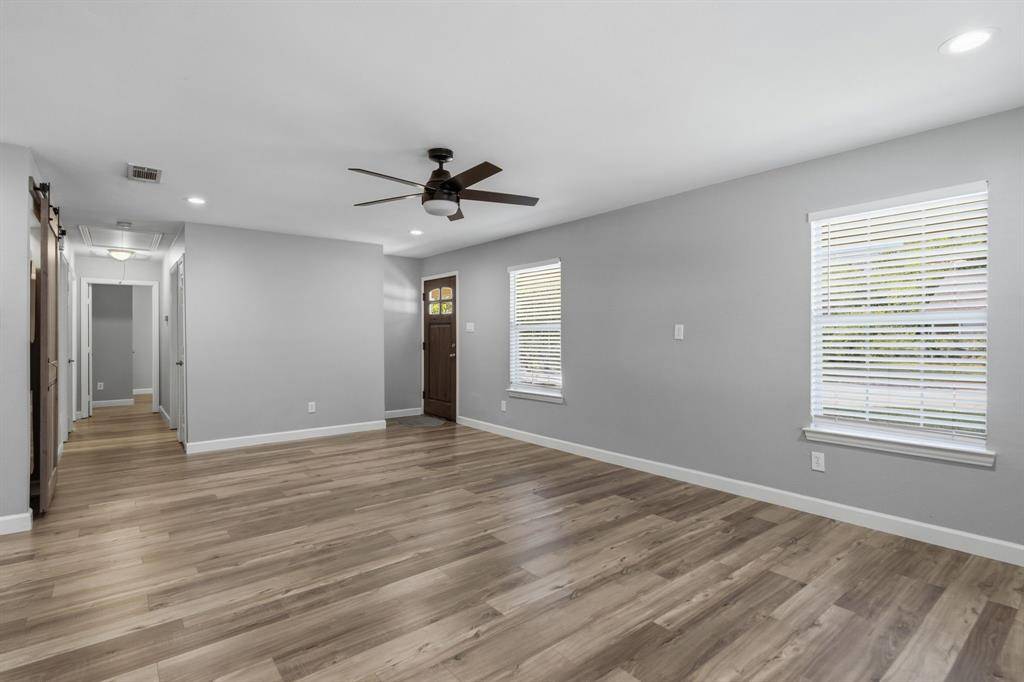 1000 W White Avenue, Mckinney, TX 75069