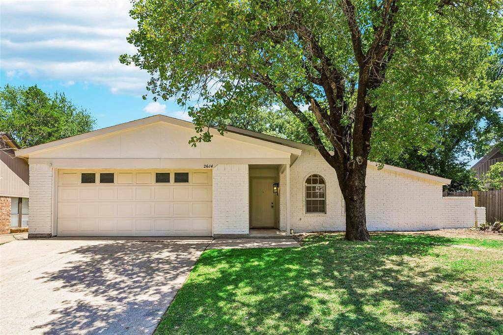 2614 Charolais Way, Arlington, TX 76017