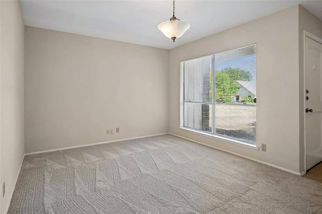907 Greenbriar Lane, Richardson, TX 75080