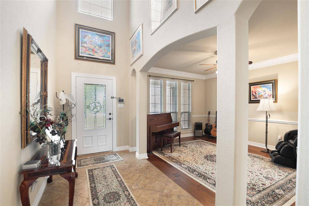 100 Parker Oaks Lane, Weatherford, TX 76087
