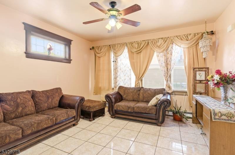 73-75 Knickerbocker Ave, Paterson City, NJ 07503