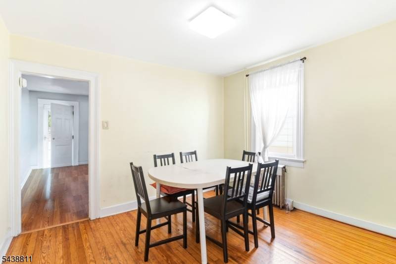 164 Hopkins Ave, Jersey City, NJ 07306