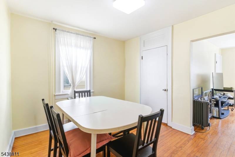 164 Hopkins Ave, Jersey City, NJ 07306