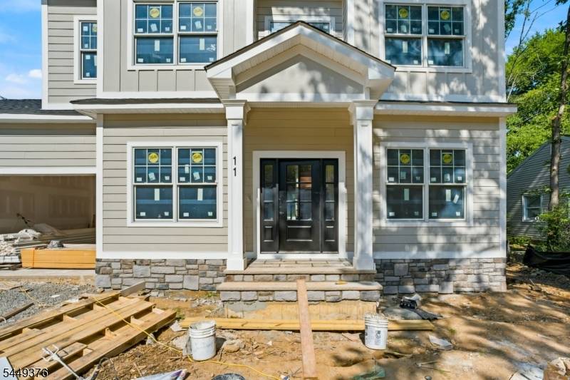 11 Maplewood Dr, Livingston Twp., NJ 07039