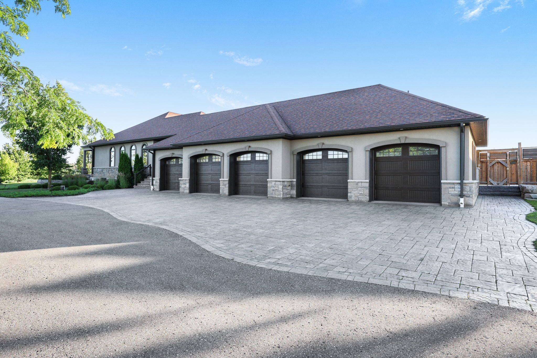 4688 5th Side Road, Essa, ON L0L 1L0