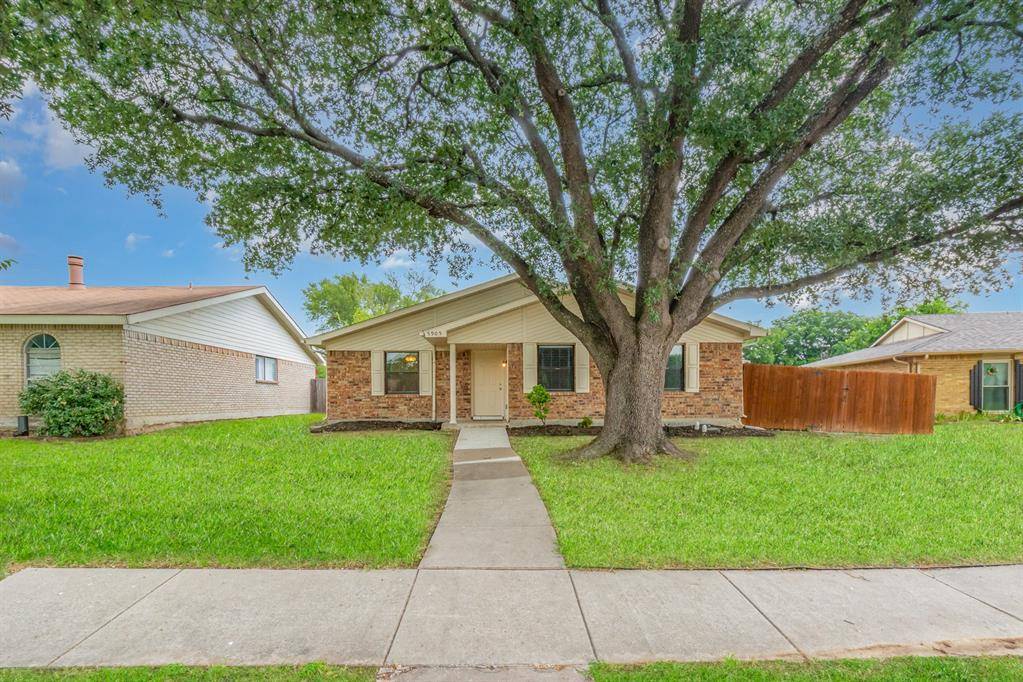 5905 Cedar Lane, Rowlett, TX 75089