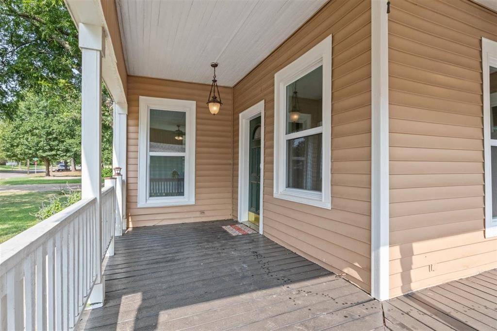 1123 W Gandy Street, Denison, TX 75020
