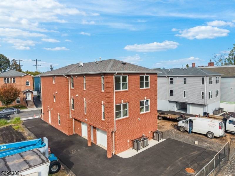 24 Garibaldi Ave #1, Newark City, NJ 07114