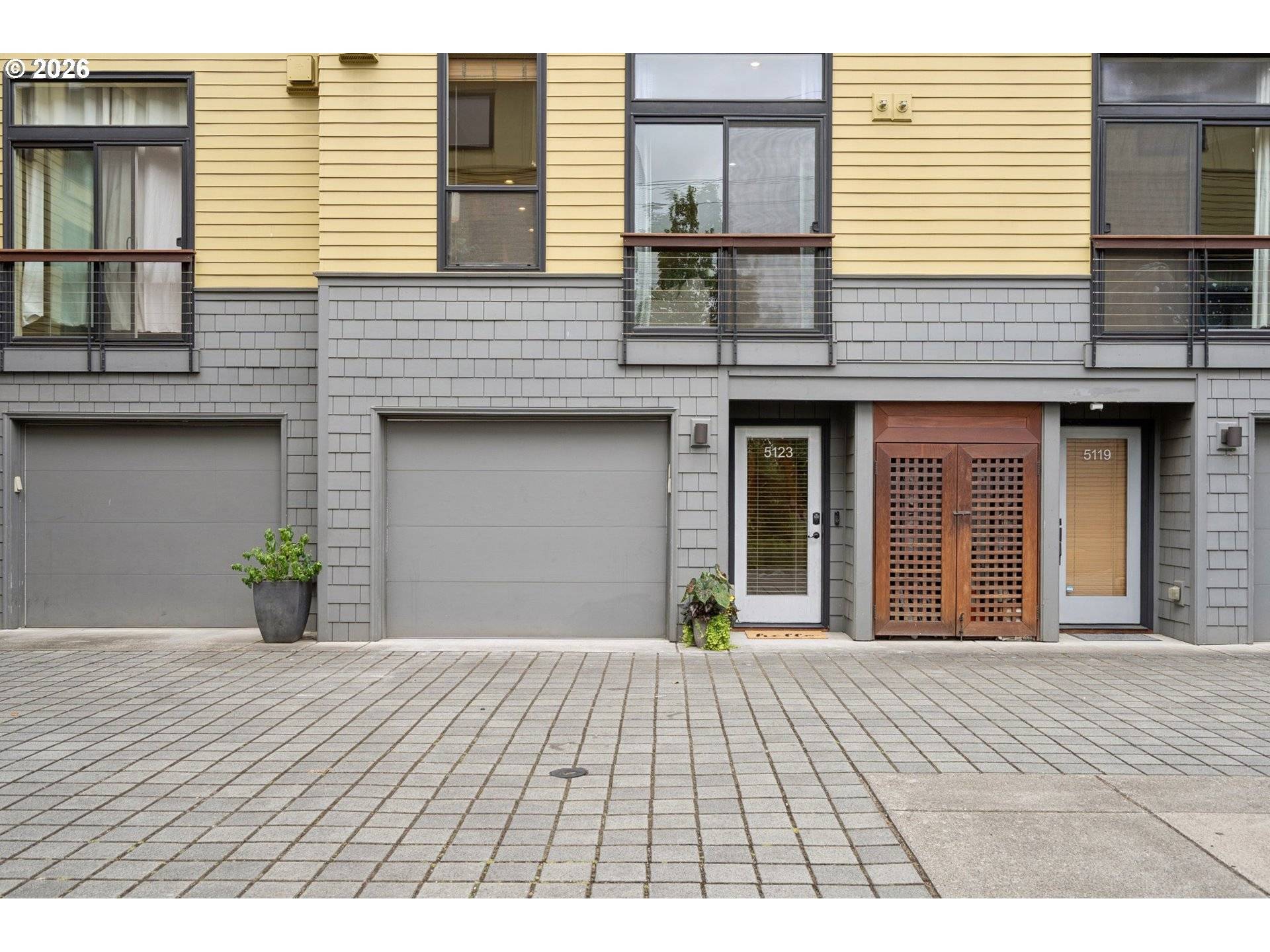5123 S CORBETT AVE #E, Portland, OR 97239