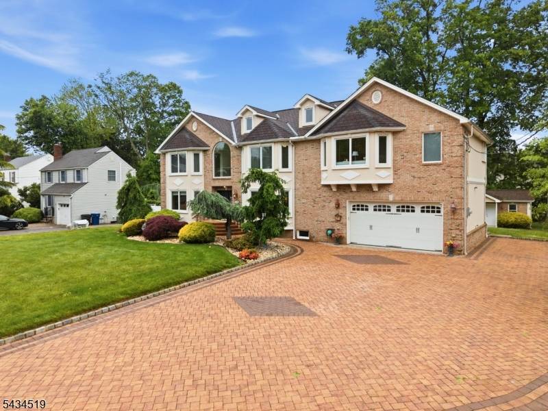19 FAIRVIEW ROAD, Clark Twp., NJ 07066