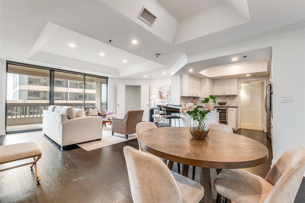 5909 Luther Lane #1006, Dallas, TX 75225
