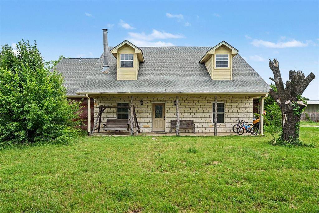1342 County Road 1180, Decatur, TX 76234