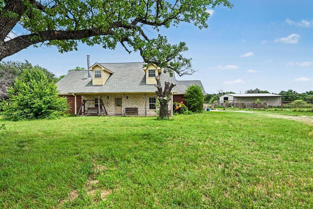 1342 County Road 1180, Decatur, TX 76234