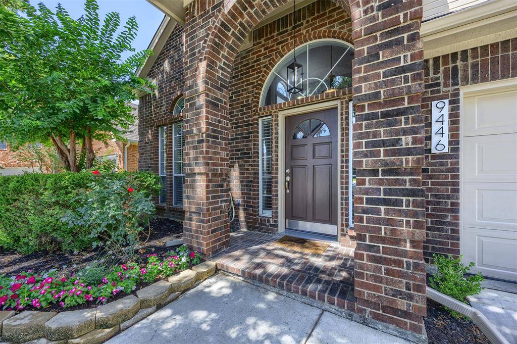 9446 Abbey Road, Irving, TX 75063