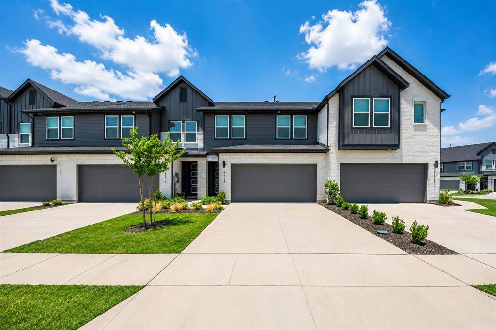 8816 Enclave Way, Roanoke, TX 76262