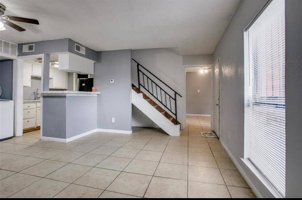 7152 Fair Oaks Avenue #1122, Dallas, TX 75231
