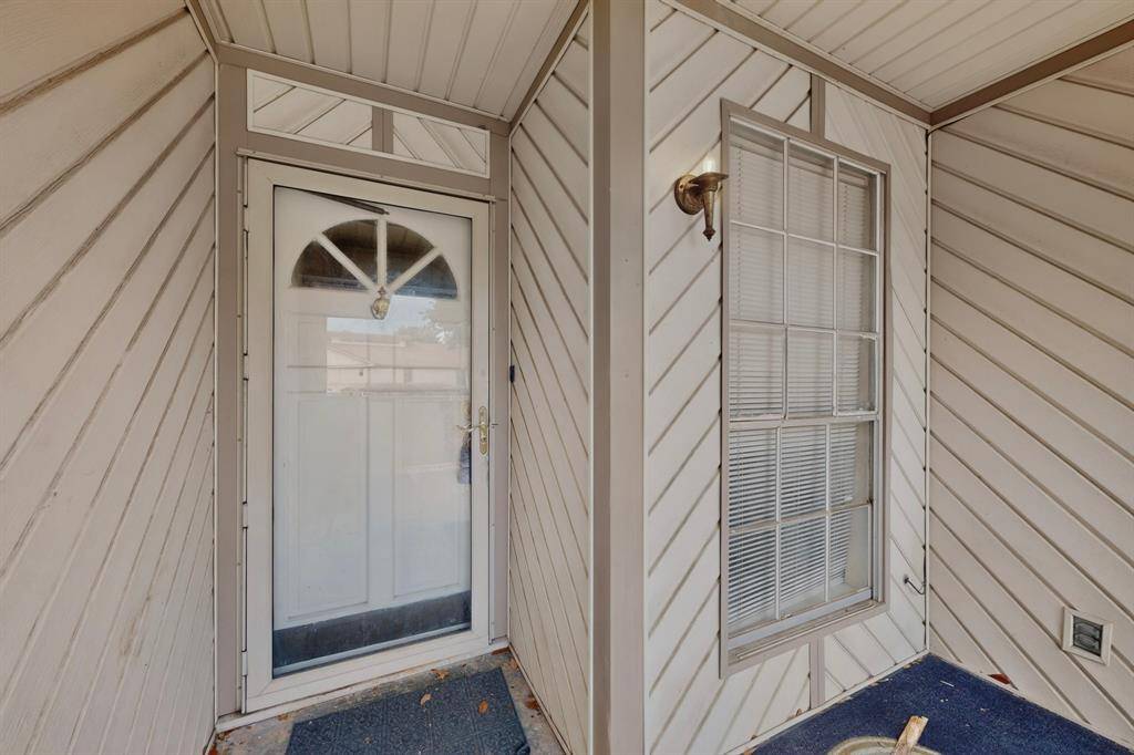 3612 Holly Springs Drive, Fort Worth, TX 76133