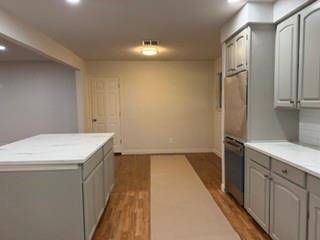 2615 Southwood Drive, Dallas, TX 75233