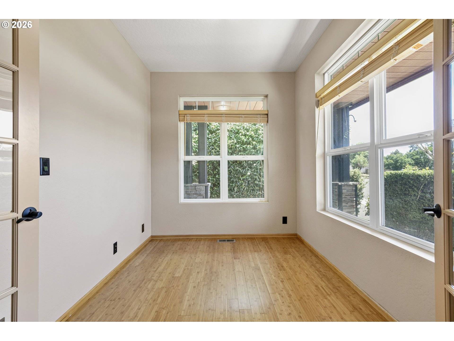962 T ST, Springfield, OR 97477