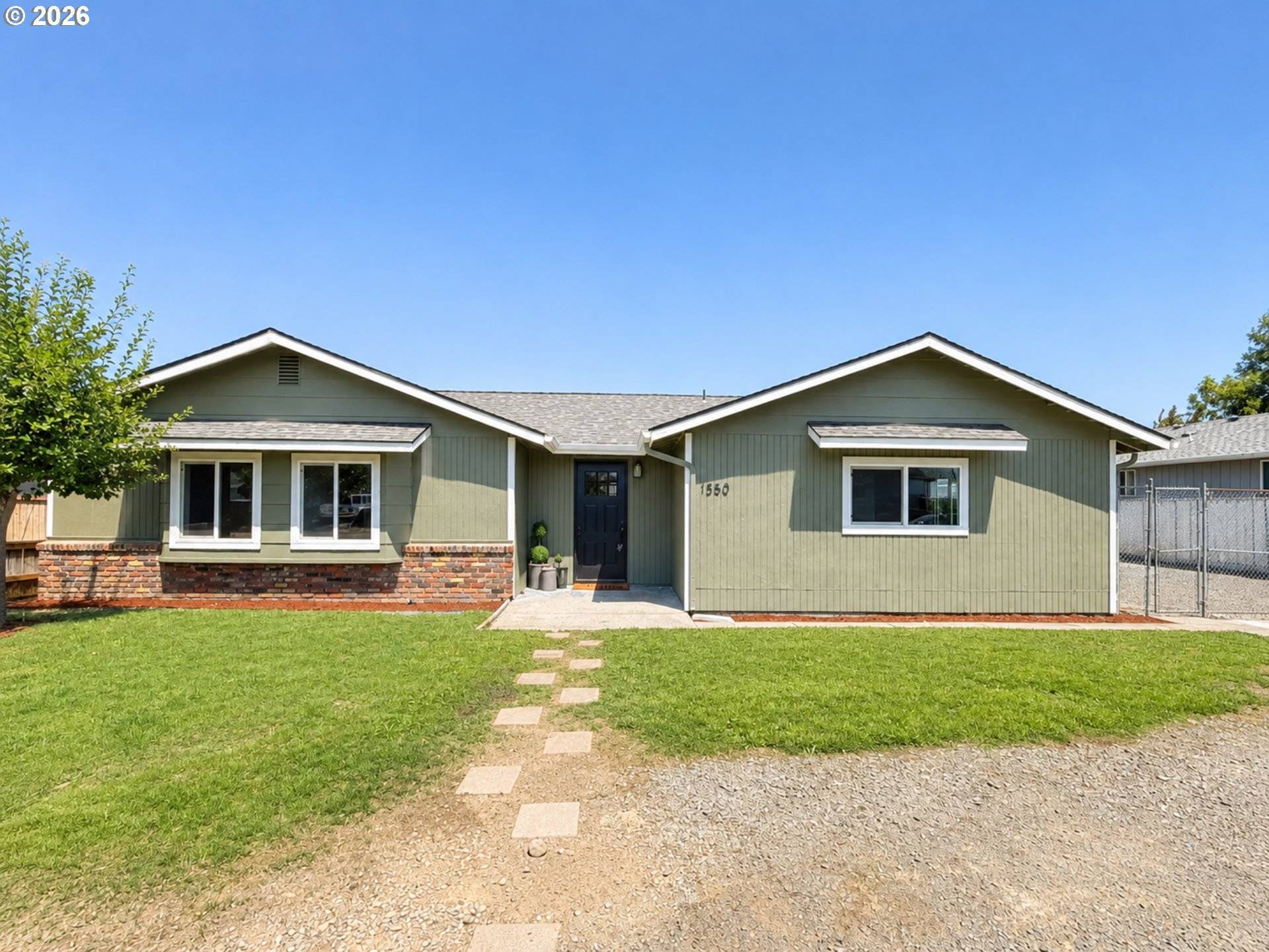 1550 S ST, Springfield, OR 97477