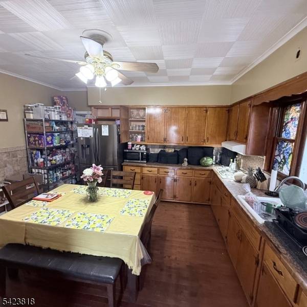 654 N 5Th St, Newark City, NJ 07107