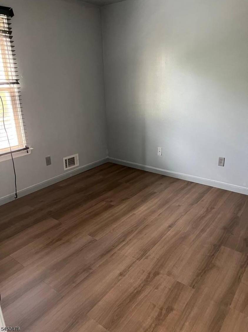68 Crosspointe Dr, East Brunswick Twp., NJ 08816