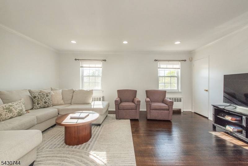 15 Wedgewood Drive #85, Verona Twp., NJ 07044