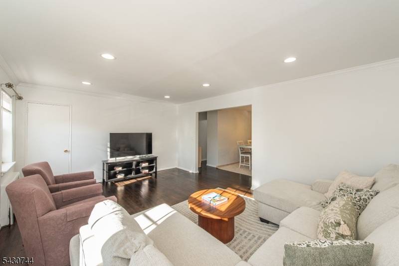 15 Wedgewood Drive #85, Verona Twp., NJ 07044