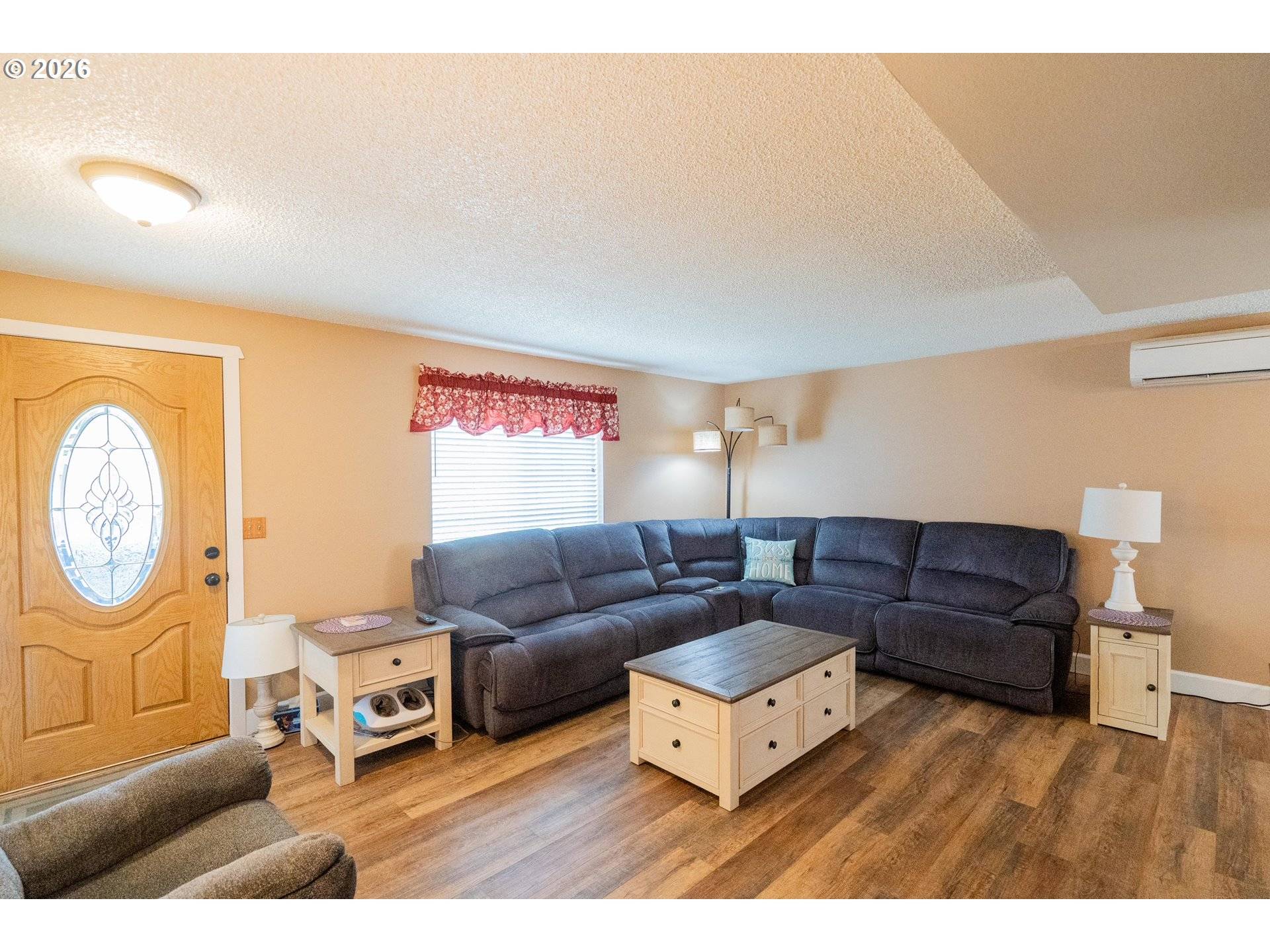 5209 G ST, Springfield, OR 97478