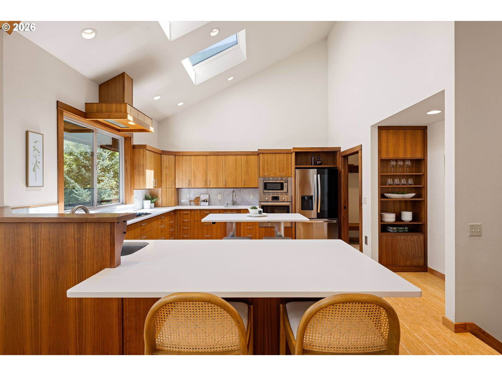 31 MARLBORO LN, Eugene, OR 97405