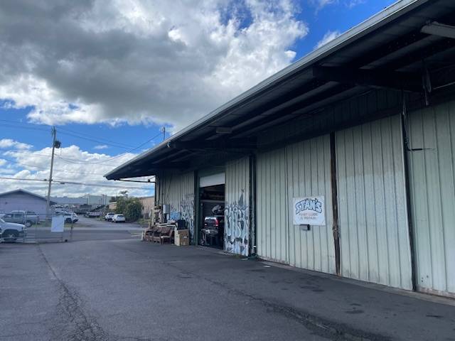 913 KANOELEHUA AVE, Hilo, HI 96720
