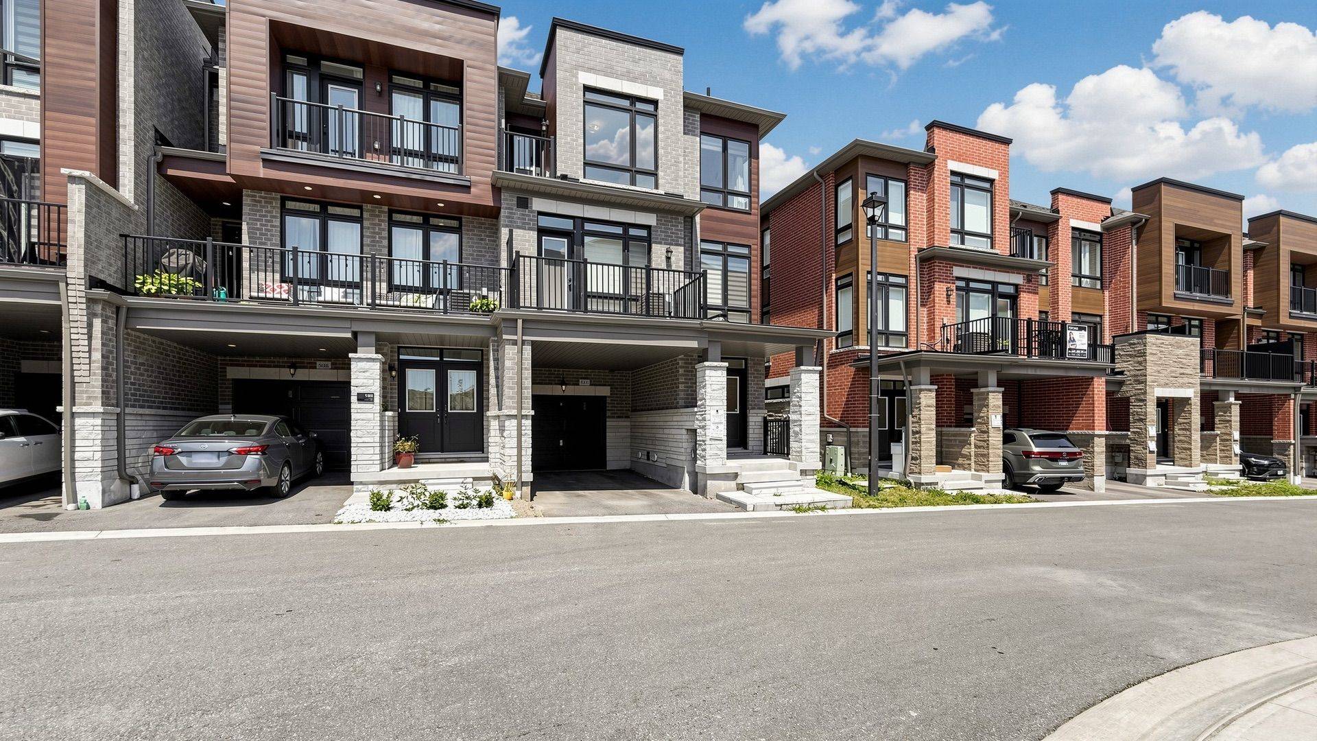 510 Littlewood LN, Ajax, ON L1S 0H1