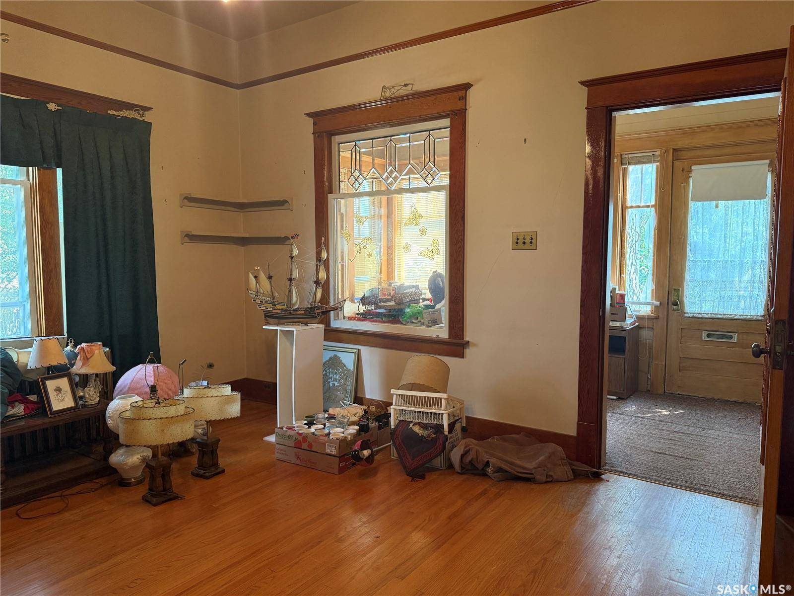 1014 Iroquois STREET W, Moose Jaw, SK S6H 5B8