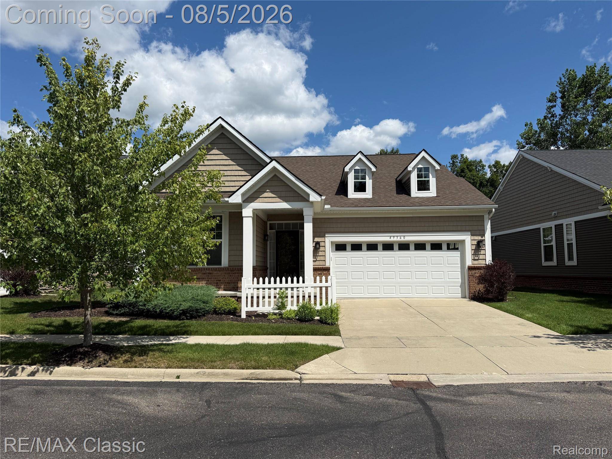 49360 Garden LN N #2, Canton Charter Township, MI 48188
