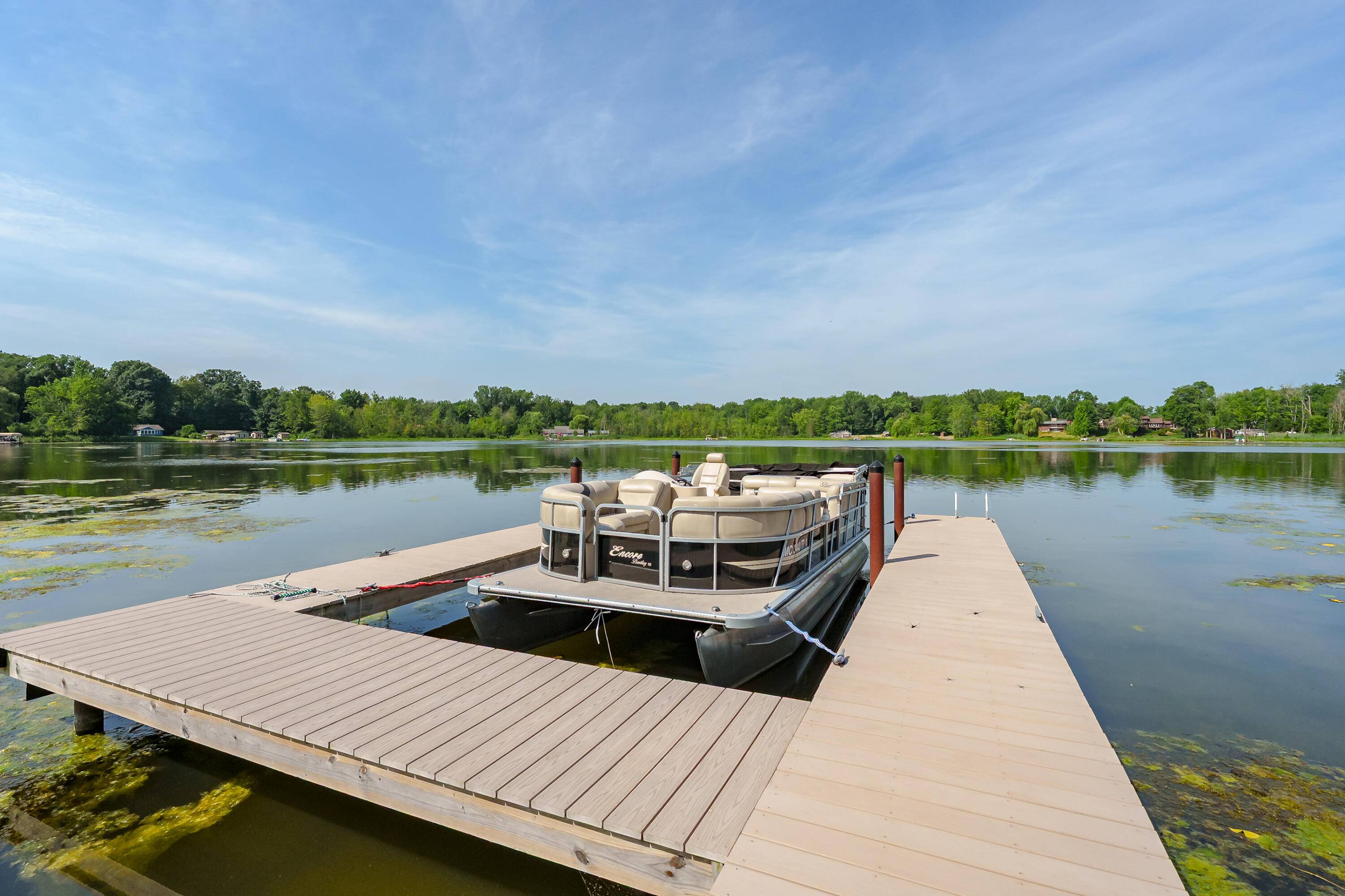 48930 68th ST, Hartford Twp, MI 49057