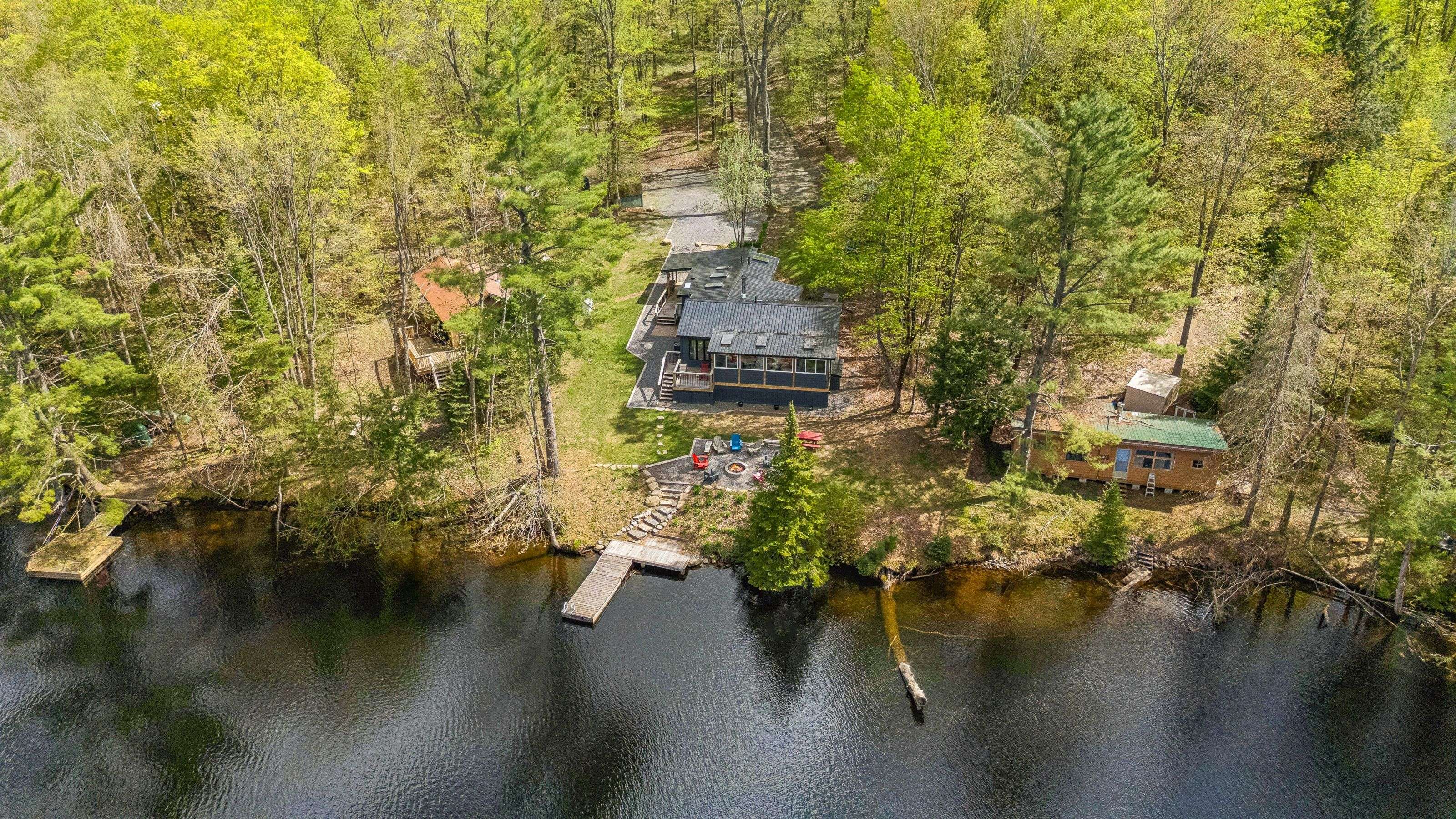 1023 Kirkpatrick LN, Bracebridge, ON P1L 1X1