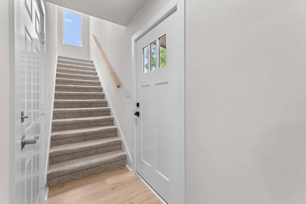 2428 Saint Clair Drive, Dallas, TX 75215