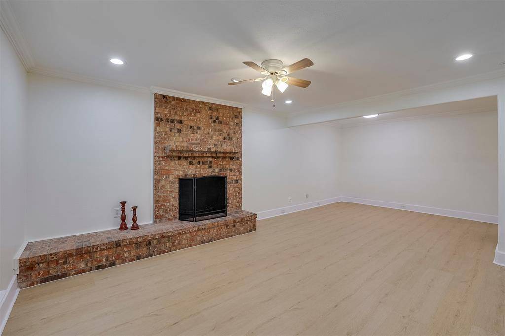 2703 Partridge Avenue, Arlington, TX 76017